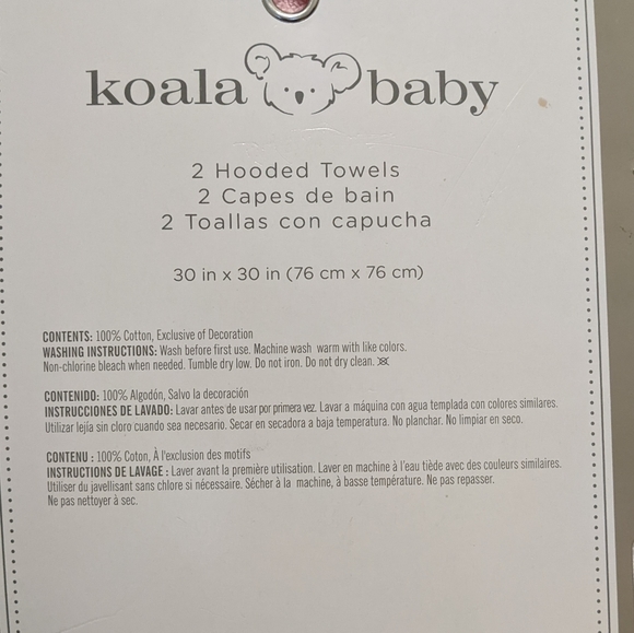 Baby Girl bath Towels 2 and Green Sprouts Bib - Picture 2 of 5